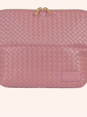 Haven Bag Co Beauty bag in Berry